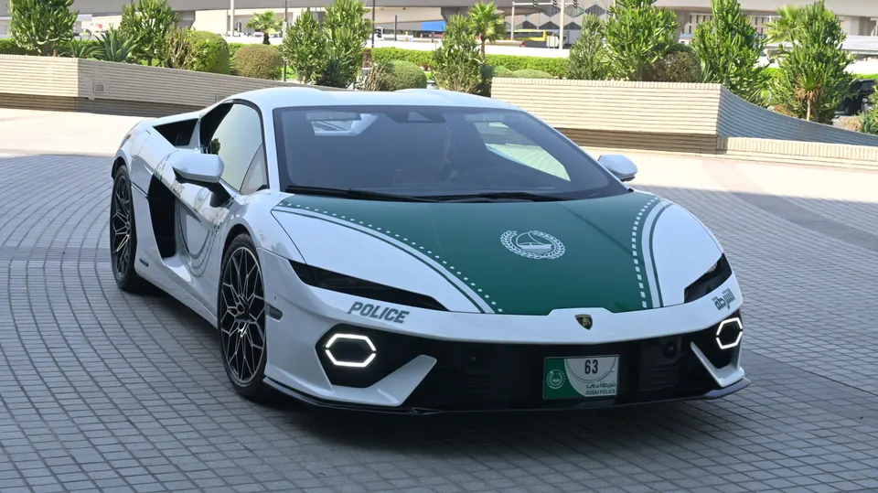 The Dubai Police's new 907 hp Lamborghini Temerario tourist patrol car in its signature livery