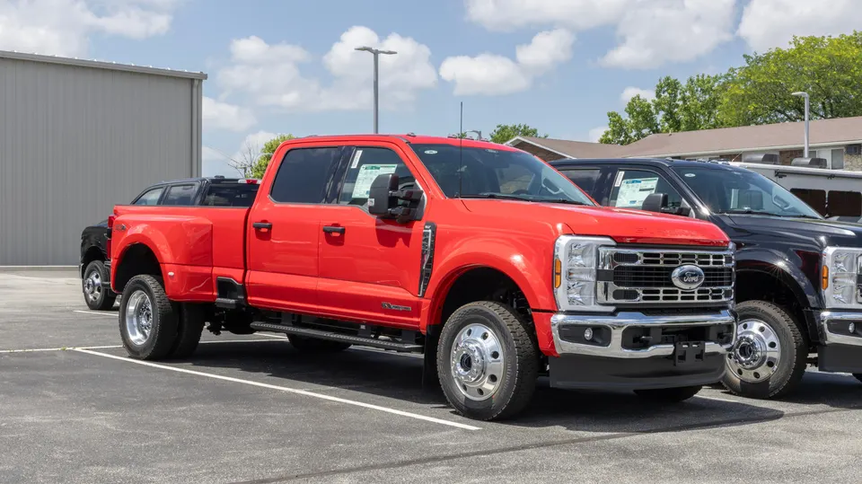 A Ford F-Series Super Duty on a dealer lot, the model line covered by the recall of 102,159 trucks.